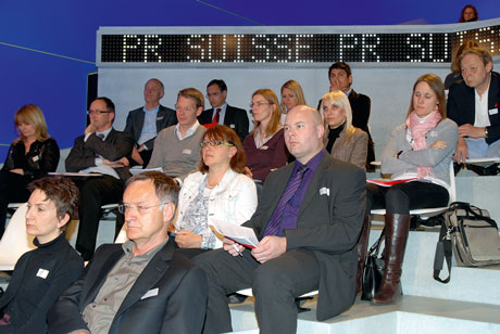 1290580935_img100505_pr2
