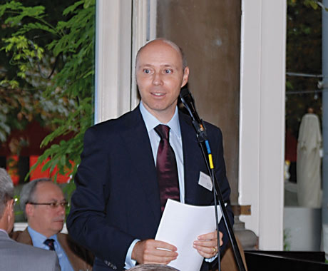 1290581409_img090923_nzz3