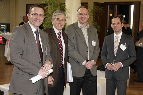 1290581721_img090513_gfm2