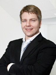 1290582225_img081210_daniel_krieg
