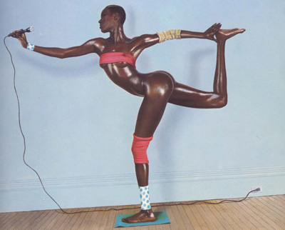 1290582338_img081111_gracejones2