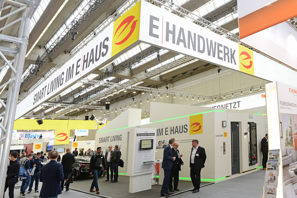 3_-E-Haus-01_ZVEH_0051