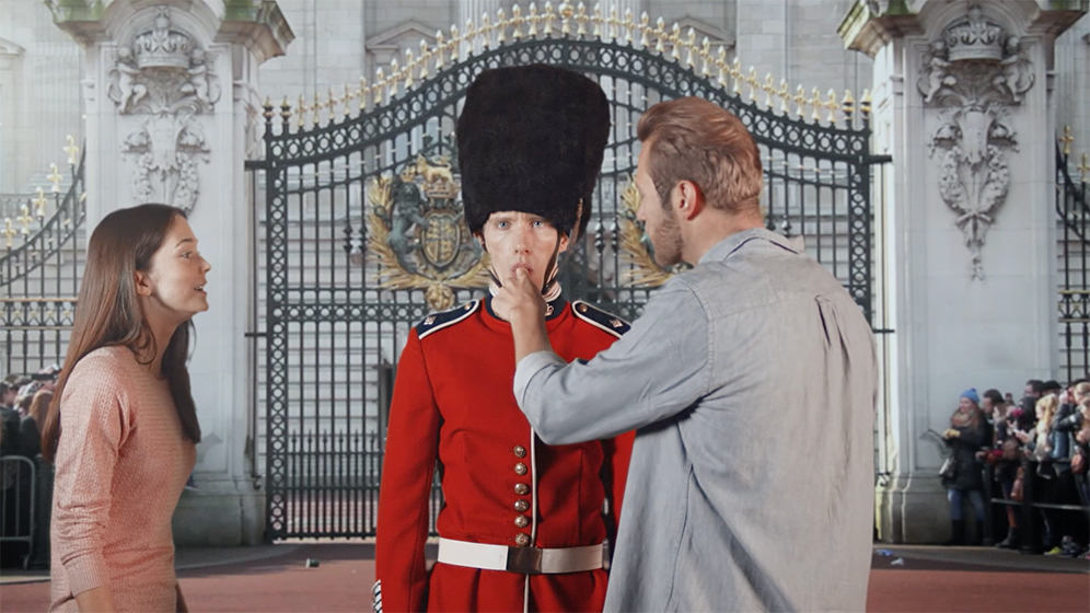 London-Royal-Guard-t