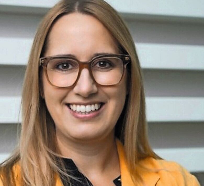 Nicole Fuchs verantwortet mit über 15 Jahren Erfahrung im strategischen Marketing, in der Markenführung und der Marktentwicklung, bei CH Media das Corporate Marketing & Branding und treibt als Director Client Relations & Strategic Market Development den Aufbau und die Pflege strategischer Kundenbeziehungen voran. | Bild: zVg